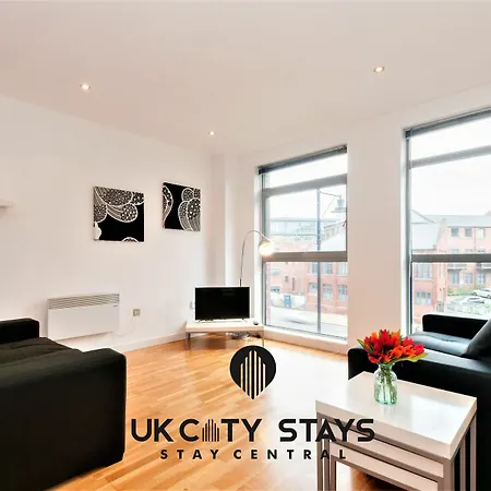 Wharf Apartment *